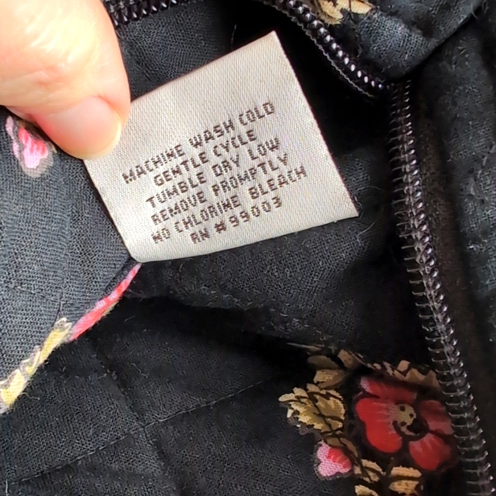 Victorian Heart Quilted Black and Floral Bag w/ Coin Purse and Snap in K… - Picture 6 of 8